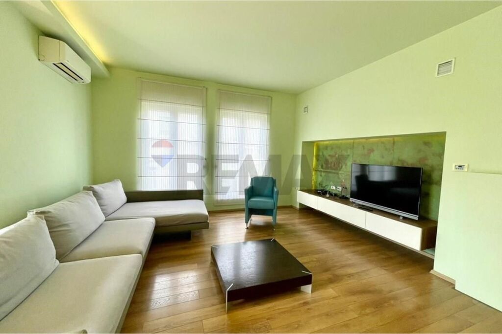 VILLAS FOR RENT WHITE HOUSE RESIDENCE