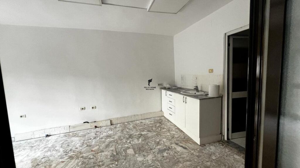 SHITET APARTAMENT 1+1 MYSLYM SHYR 130.000 EURO FH-79343