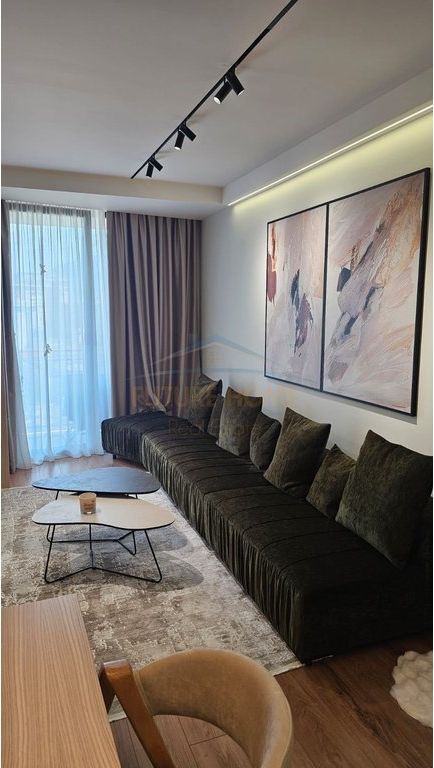 Affitto, Appartamento 1+1, Golden Tower, Via Mine Peza.