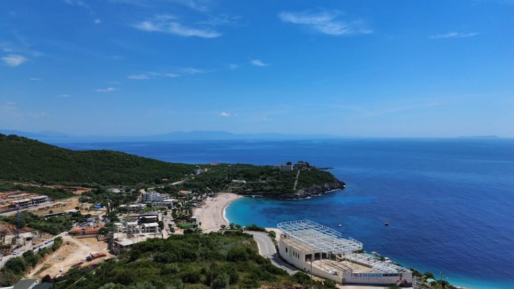 STUDIO + PARCHEGGIO IN VENDITA A JALE