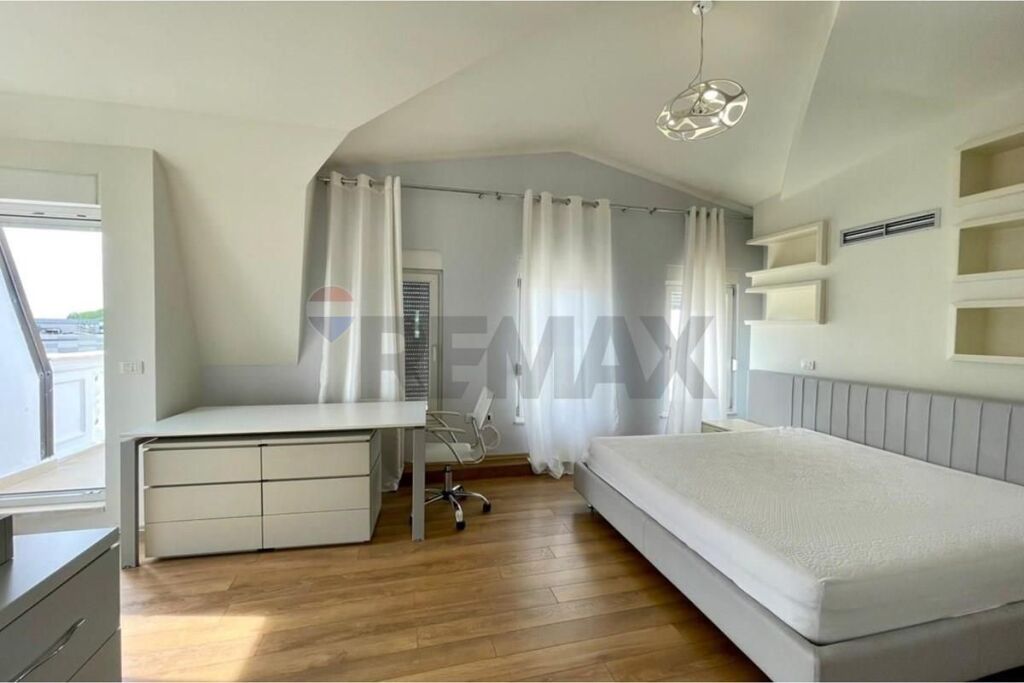 VILLAS FOR RENT WHITE HOUSE RESIDENCE