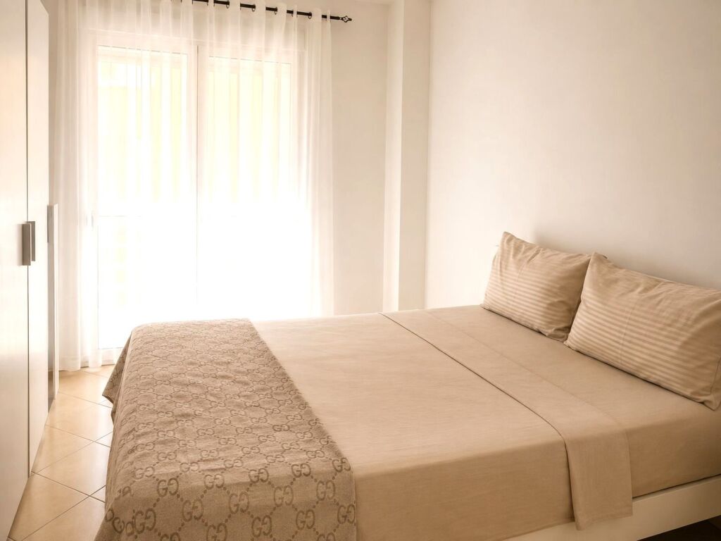 APARTAMENT 2+1+BALLKON ME QIRA TEK LIQENI I THATE