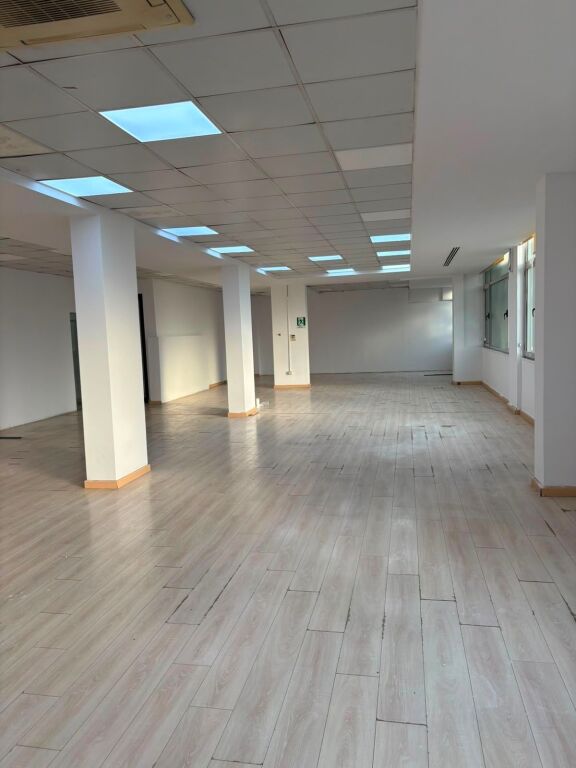 Ambient biznesi me qira , Bllok