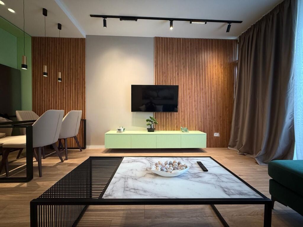 Apartament 1+1 per qira, Rruga e Kosovareve, Lake View