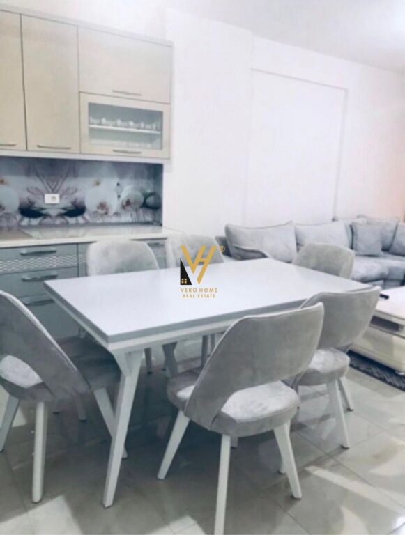 APPARTAMENTO 2+1+2+BLK IN AFFITTO A SELVIA 70.000 LEKE