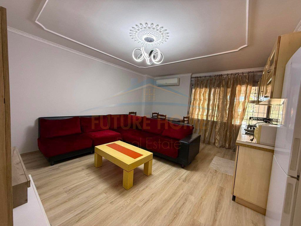 Shitet, Apartament 1+1, Don Bosko. UNA70447