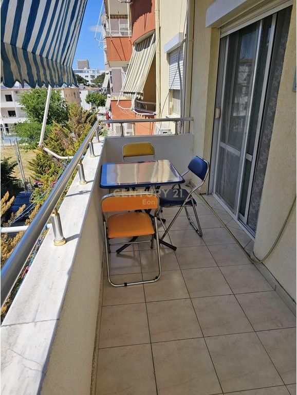 Apartament 1+1 per shitje ne Golem - Vetem 200 metra nga Deti !