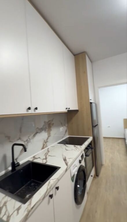 Affitto | Apartament 1 + 1 | Rruga 5 Maji | 450 €/mese
