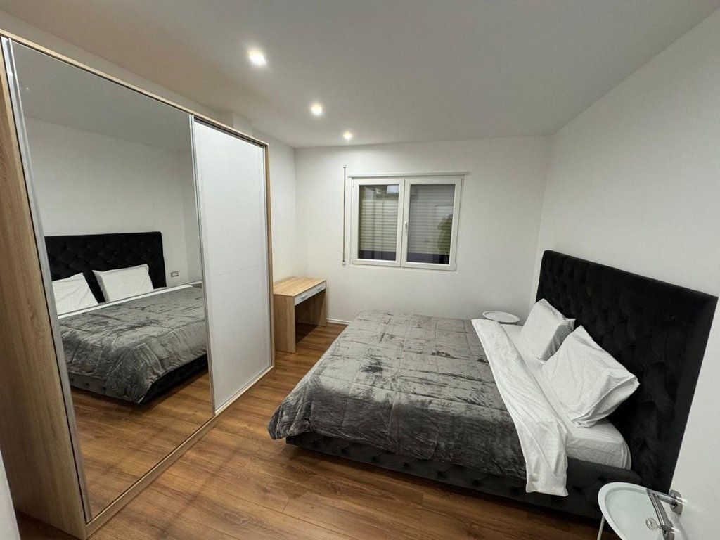 Qera,Apartament 1+1 Rruga e Elbasanit, Tirane