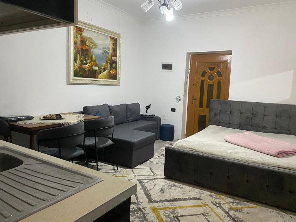 MONOLOCALE IN AFFITTO 35M2 VIA DIBRES 35.000 LEKE FH-79379
