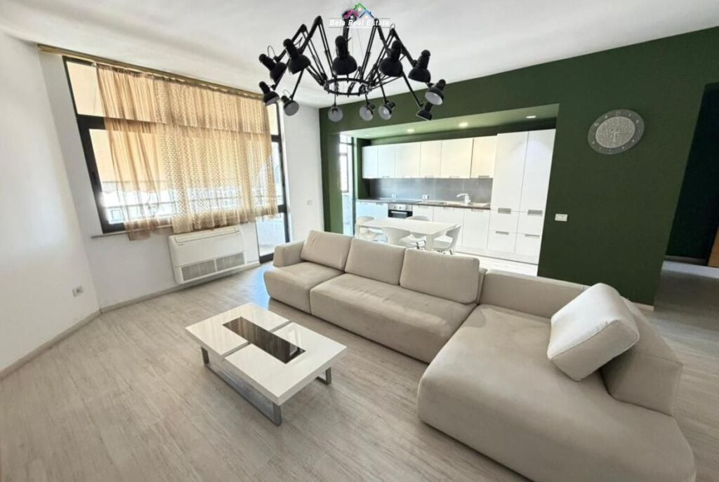 Appartamento In Affitto 2+1 Al Viale Zogu I (ID B2201954) Tirana