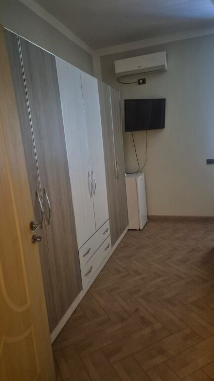 Vilë 2-Katëshe për Shitje në Plazh – Pranë Kompleksit Kasa