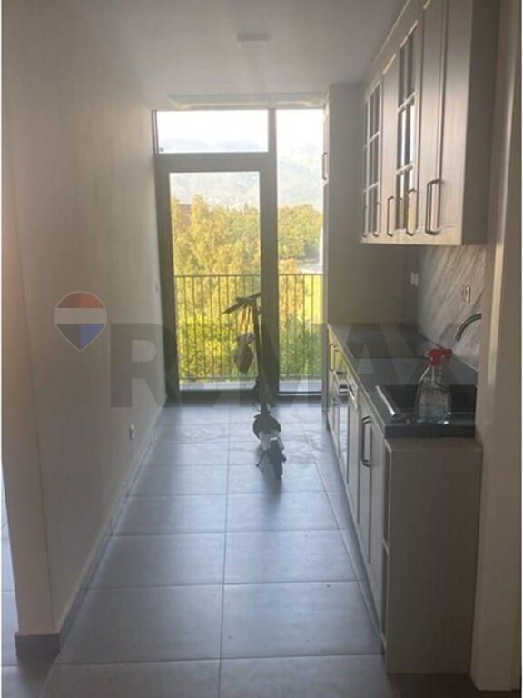 Office - For Rent - Lake View, Tirana(ID: 530471014-80)