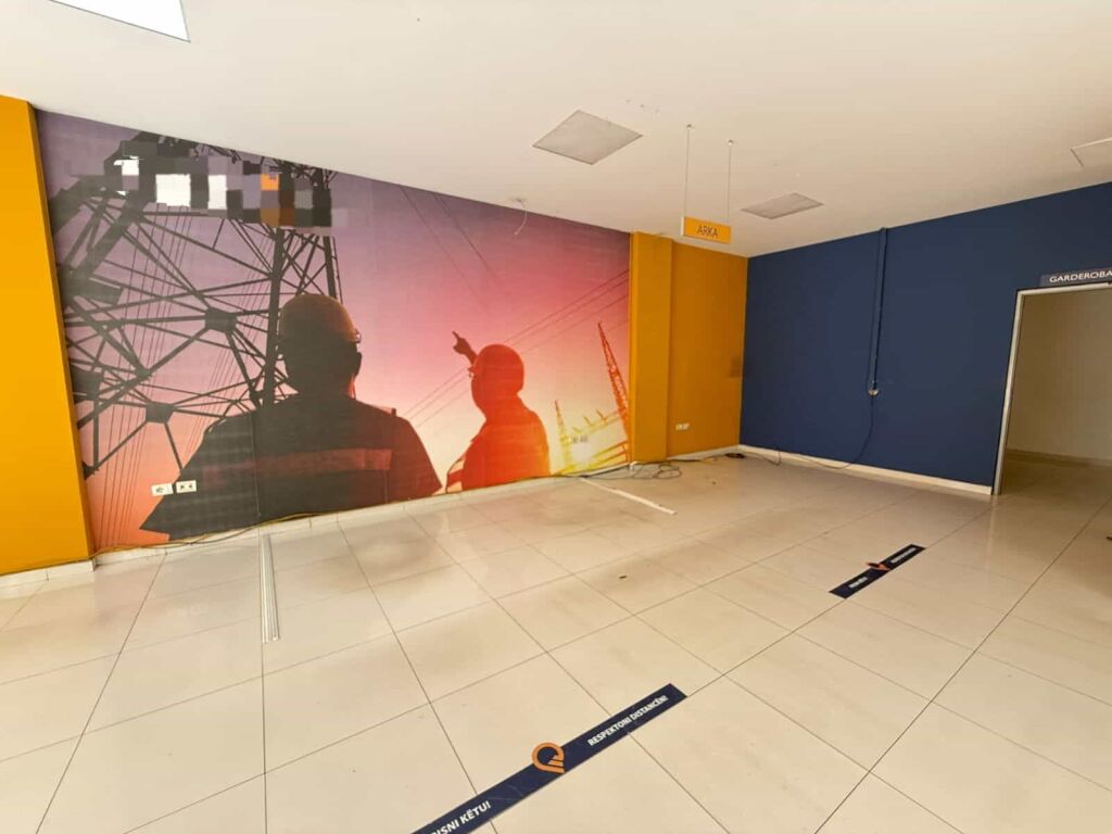 Shop for Rent at the Commune of Paris (ID BD21911) Tirana