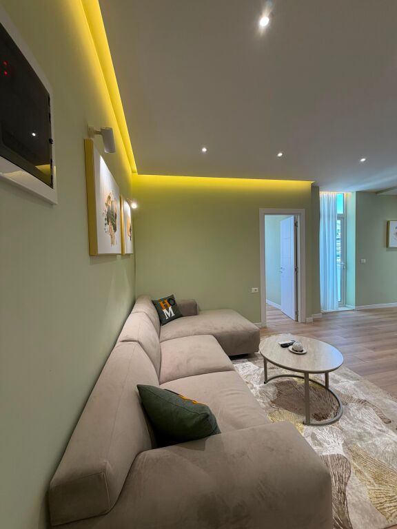 APARTAMENT 2+1 PER SHITJE TEK MYSLYM SHYRI