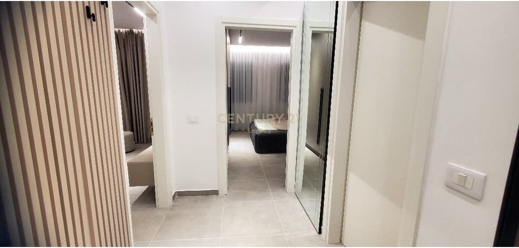 Appartamento con 1 camera da letto e 1 bagno in affitto presso Oazis Residence