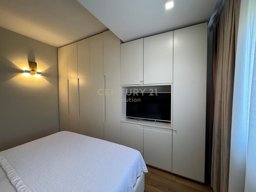 VENDIAMO 2+1 + 🅿️ AL LAGO ASCIUTTO 360,000 €