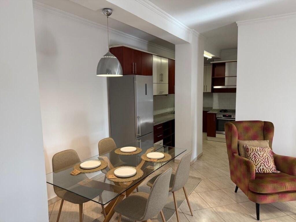 Apartament me qera - Stacioni i Trenit