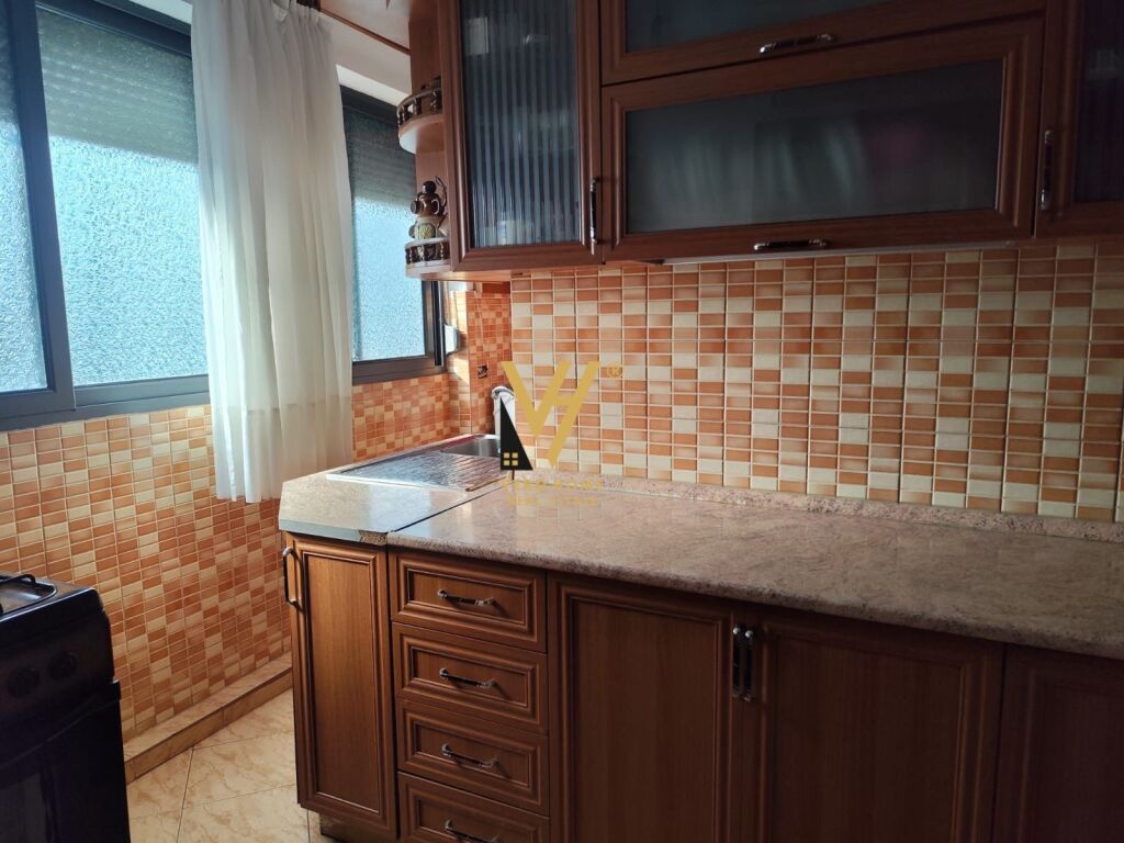 APPARTAMENTO 1+1 IN VENDITA A SHKOLLA E BASHKUAR 85.000 EURO