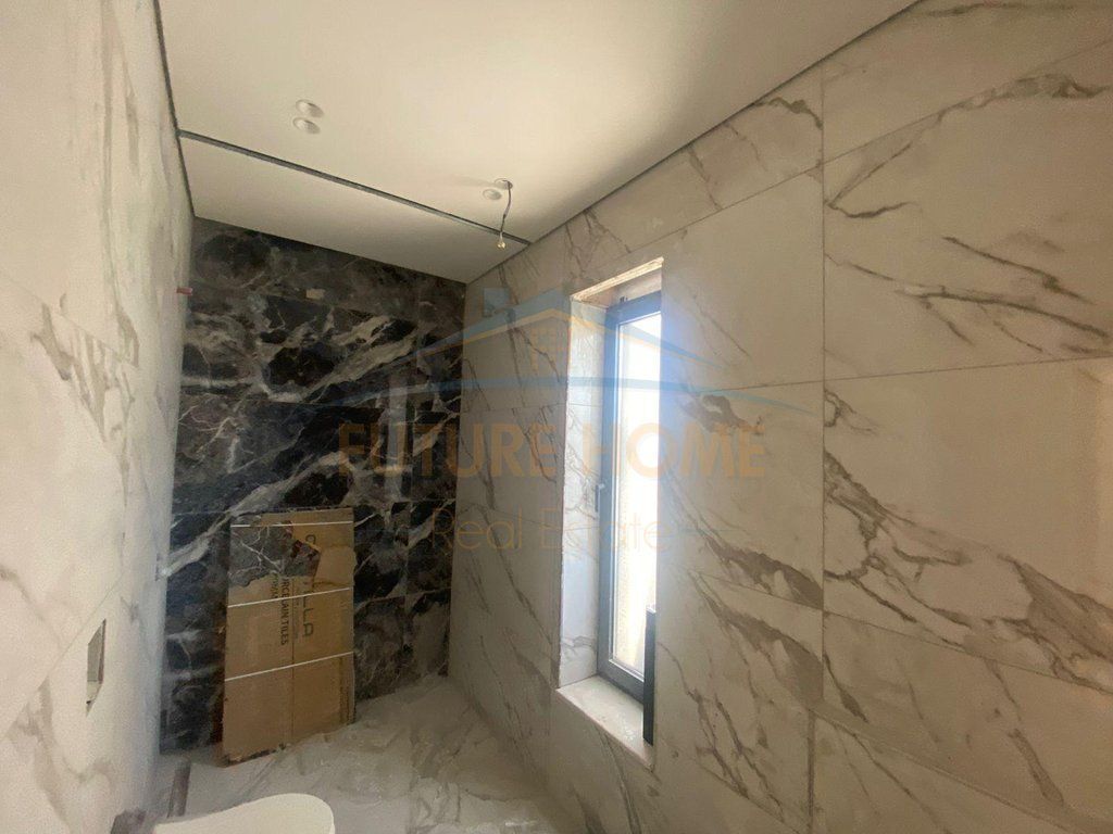 For sale, Apartment 2+1+2, Karl Gega Street. OPP70373