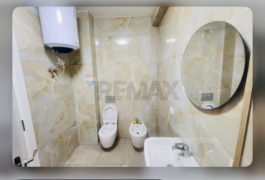 APARTAMENT 2+1 ME QIRA TEK BULEVARDI I RI