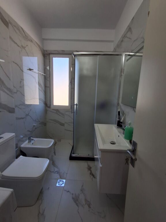 📍🏡APPARTAMENTO 2+1 IN AFFITTO A VLORË – SALVADORE