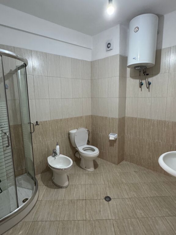 Apartament 2+1 për shitje Astir pranë bar Bohem