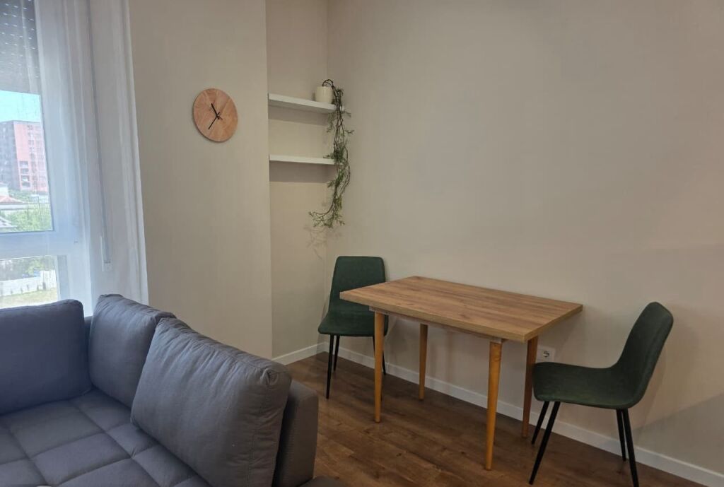 Affitto | Apartament 1 + 1 | Rruga 5 Maji | 530 €/mese