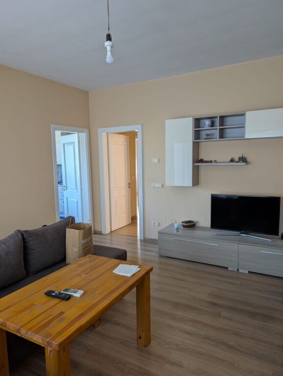 Qera | Vilë 2 + 1 | Fresku | 550 €/muaj