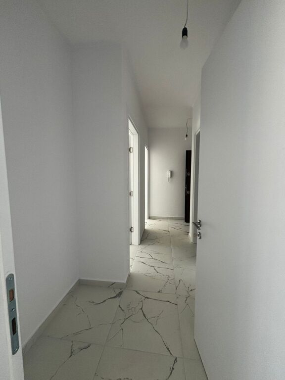 Office for rent given Univers City, opposite the school with parking space included