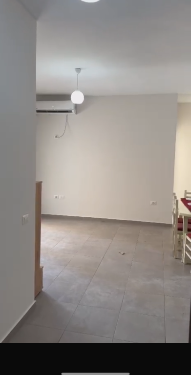1+1 for rent near the terminal