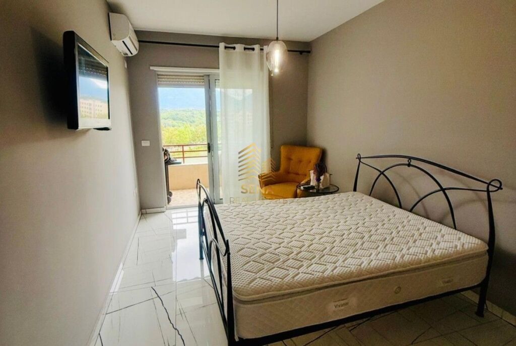 Qira, Apartament 2+1+3blk, Liqeni Thate, 1200 Euro/Muaj
