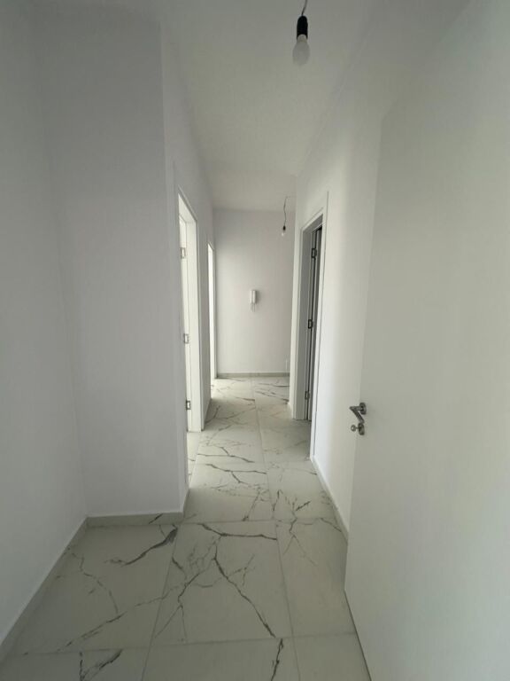 📌 Ufficio in affitto – Univers City