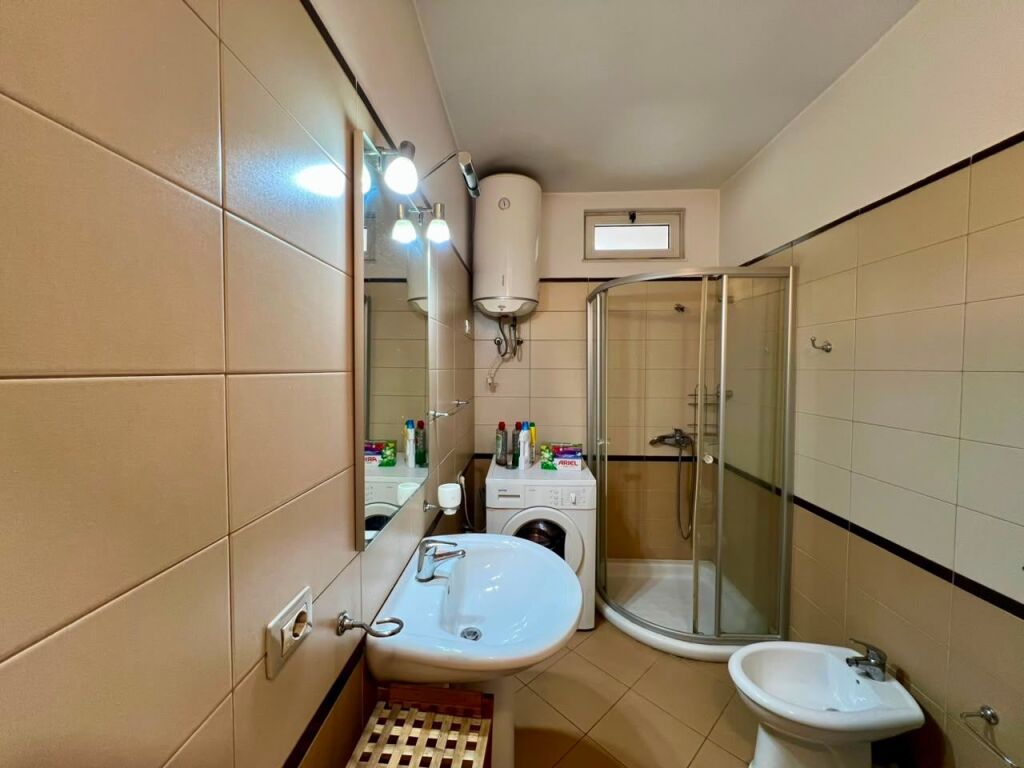 Affitto, Appartamento 2+1 "Via Siri Kodra" - Tirana
