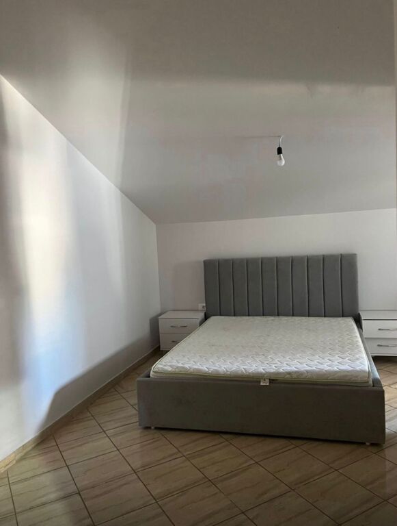 Apartament 2+1, Paskuqan!