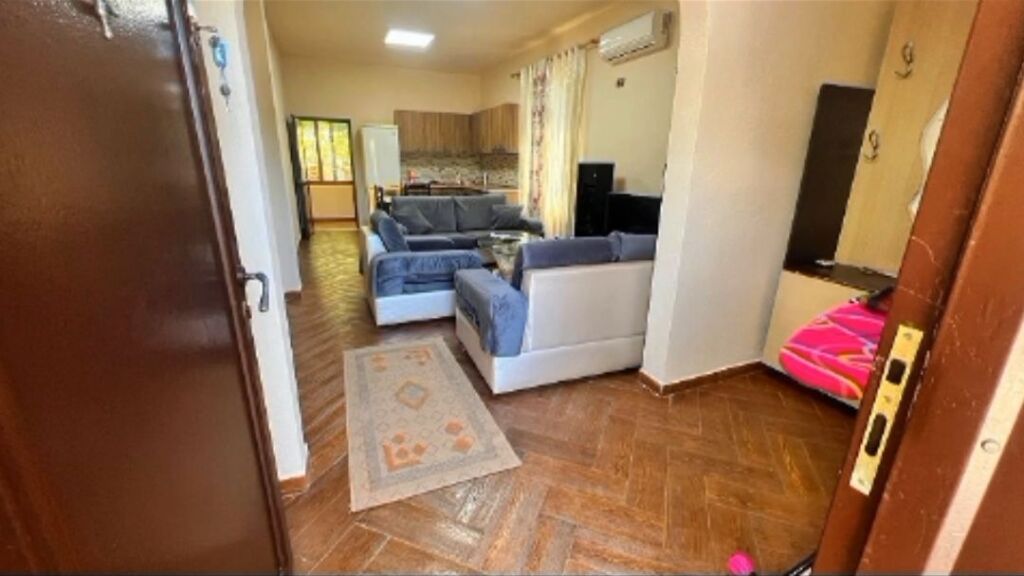 SHTEPI PRIVATE 1 KATSHE 2+1 ME QERA - RR. KOL ASHTA, TIRANE