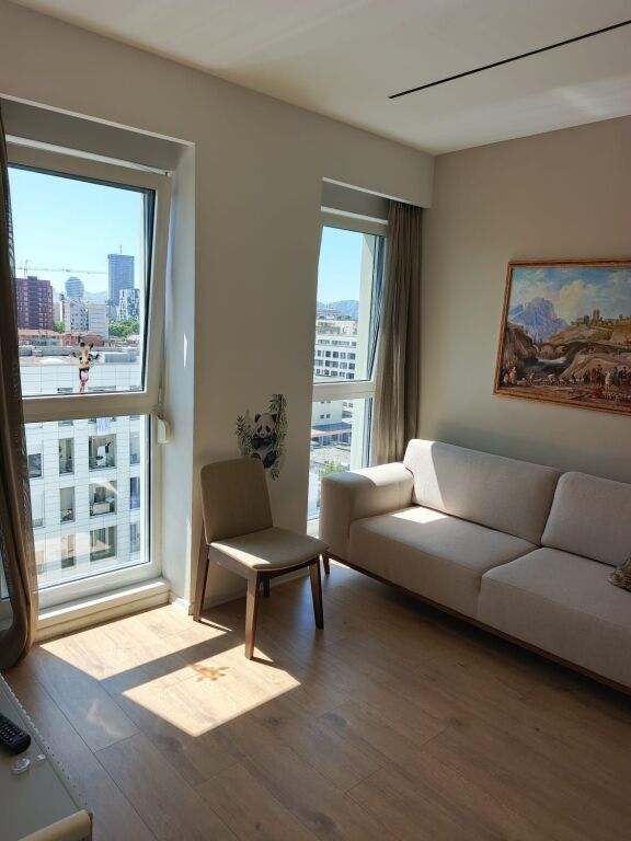 Jepet me qira apartament 1+1