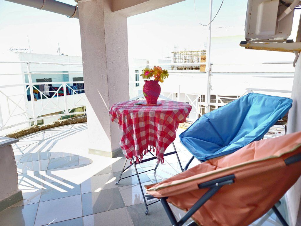 Shitet, Apartament 2+1, Golem.