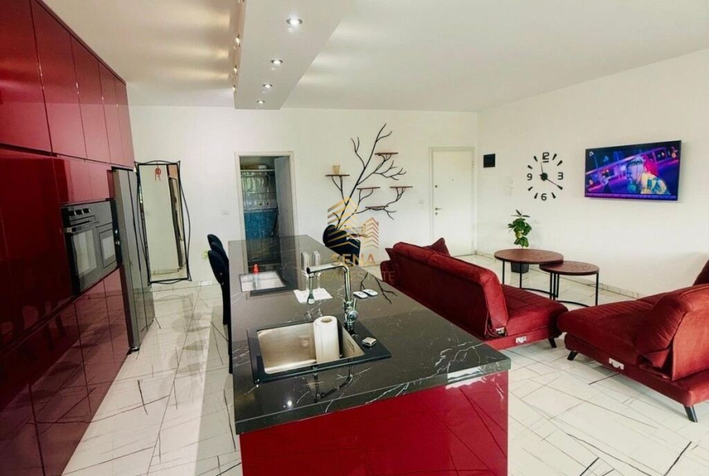 Qira, Apartament 2+1+3blk, Liqeni Thate, 1200 Euro/Muaj