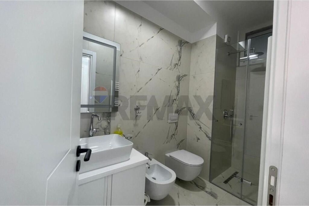 Apartament - Për Qira - Rruga Don Bosko, Tiranë.