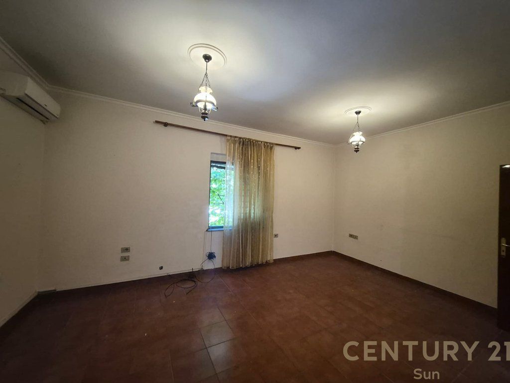 Apartment 3+1+2 with Storage and 2 Balconies for Sale at the Former Bus Park – 240,000 €