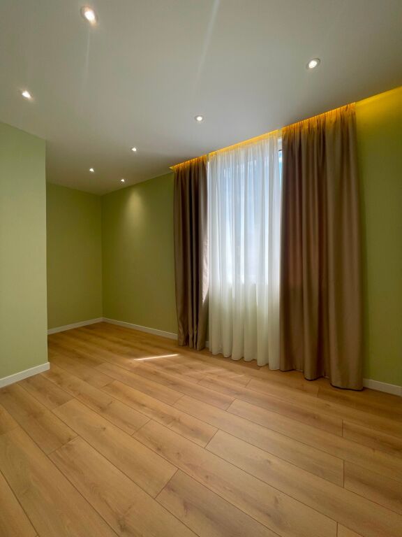Apartment 2+1 for sale on Myslym Shyri street