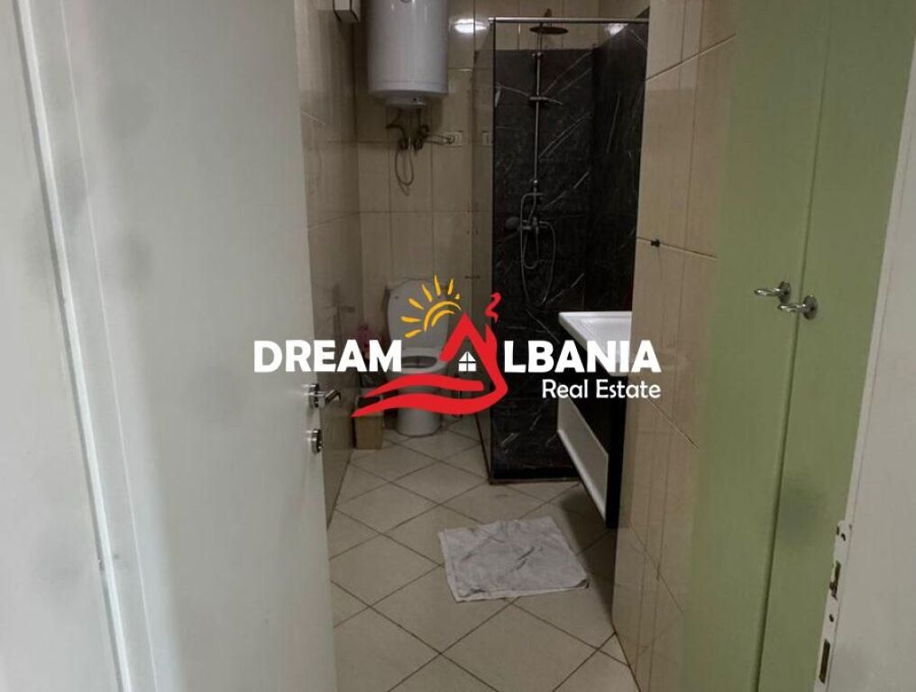 Appartamento 2+1 in affitto in Rruga e Elbasanit vicino allo Stadio Air Albania (ID 42215585)