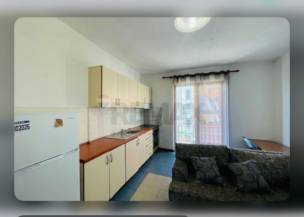 Apartament 1+1 me Qira tek Varri i Bamit