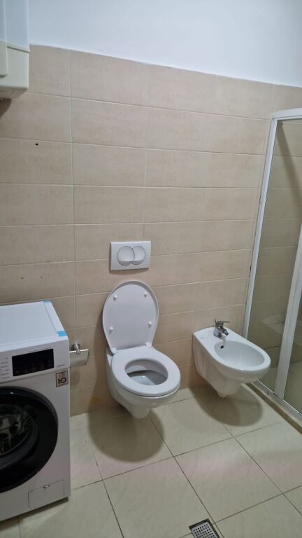 🏢Rruga e Dibres,prane Viles Gold jepet me qera apartament 1+1,i mobiluar 50,000 Leke