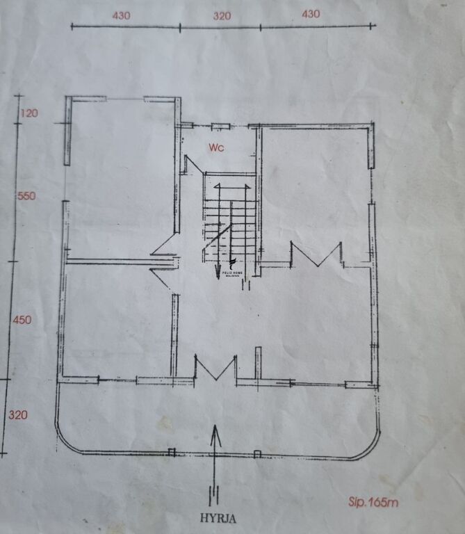VILLA IN AFFITTO 500.000 LEKE STRADA DI ELBASAN FH-79403