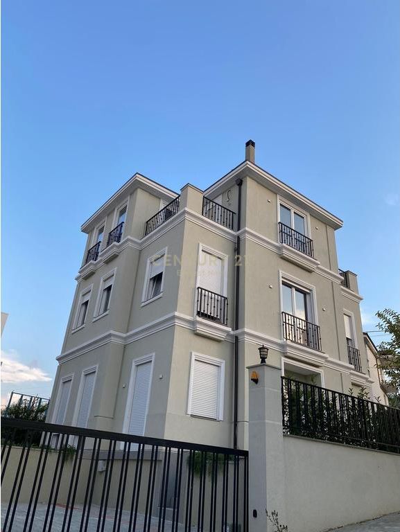 MODERN 3-STORY VILLA FOR RENT NEAR TEG!!!