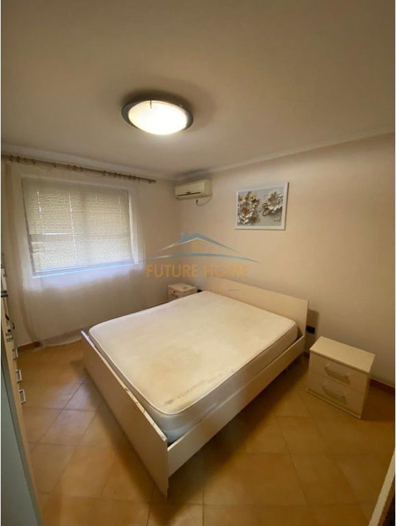 Jap me Qera, Apartament 2+1, Rruga Hoxha Tahsim