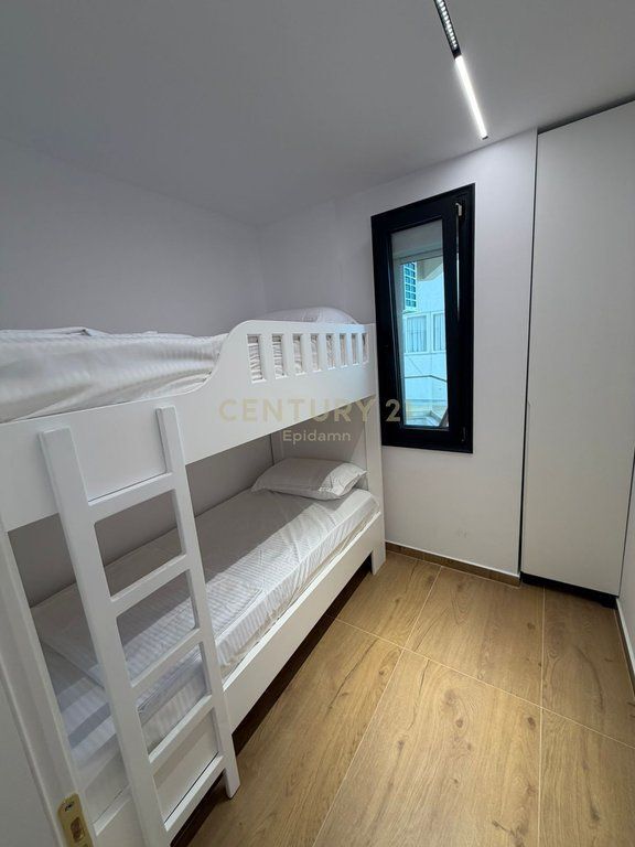Appartamento 2+1 in Affitto sulla Prima Linea Costiera – Vista Frontale sul Mare !