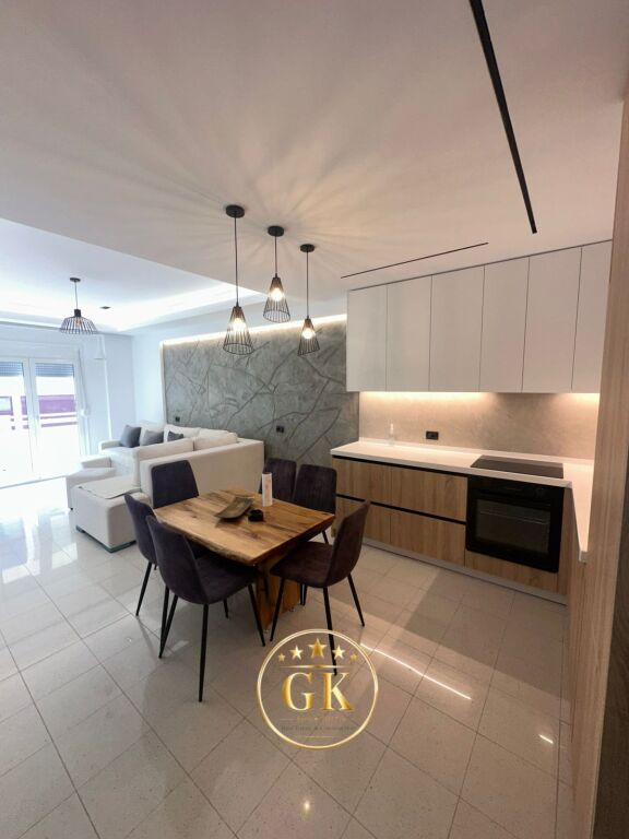 🏡 APPARTAMENTO 2+1 CON BALCONE IN VENDITA 📍 SPIAGGIA PELIKANI DURRËS